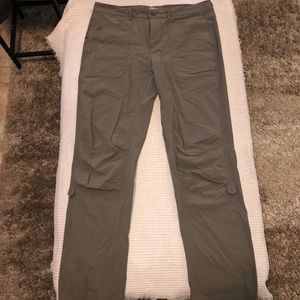 Women’s Hiking Pants